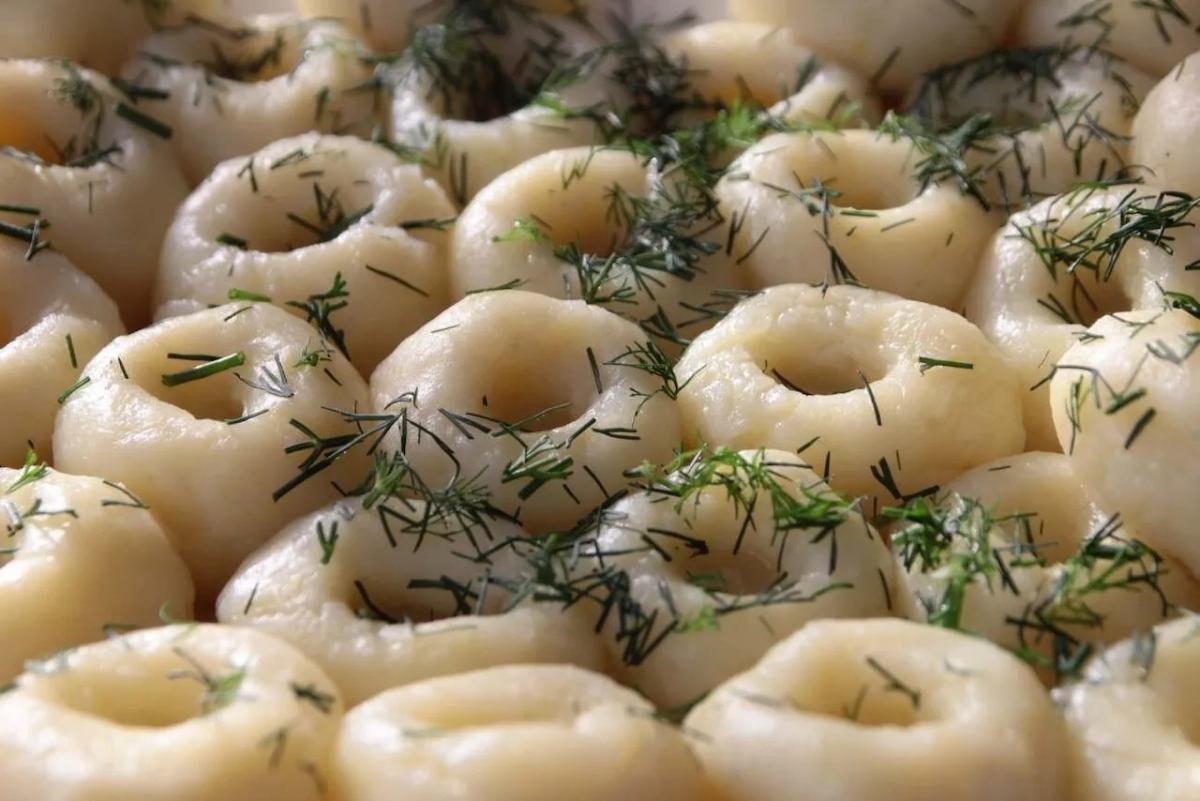 Jaka mąka do klusek śląskich? Odkryj tajemnice idealnych klusek